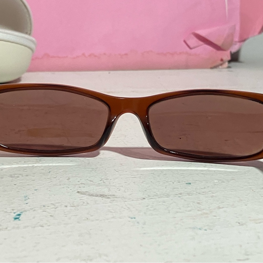 D&G Rectangular Brown Frame Sunglasses with White… - image 7